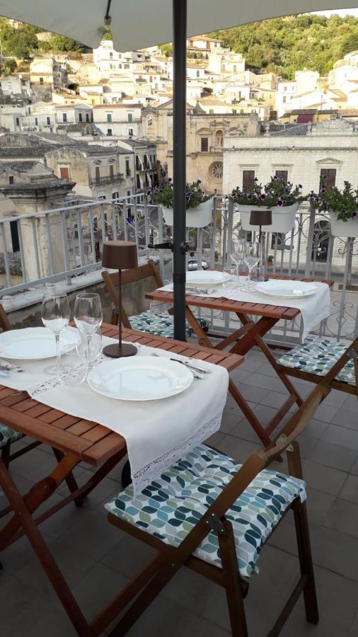 Il Terrazzino Sui Tetti Hotel Modica Exterior photo